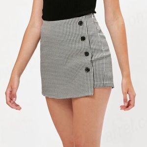 Kendall & Kylie Skort